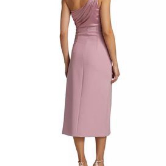 Cinq à Sept , Trenton one shoulder midi dress in Pink Sand colour. - Picture 4 of 5
